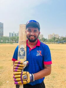 yash tolani 100 runs in kanga league