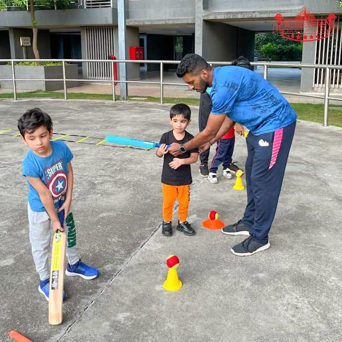 prasahnt bhoir cricketer at Achievers Cricket Academy