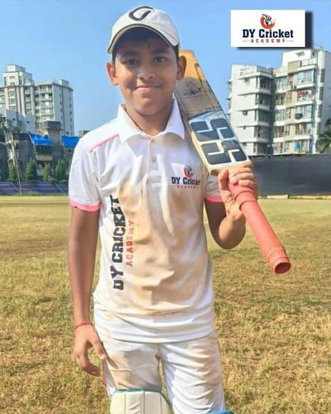 mann singhvi from dy cricket academy