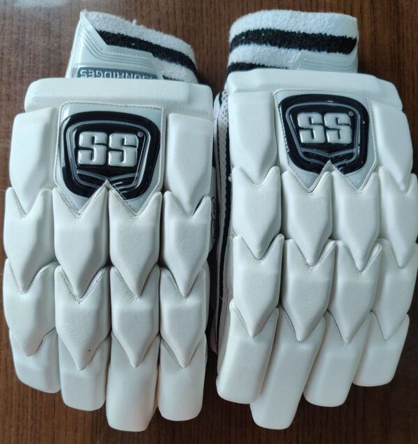 ss gladiator white batting gloves