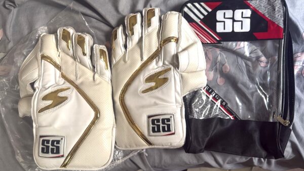 ss reserve edition keeping gloves