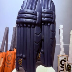 test blue batting pads
