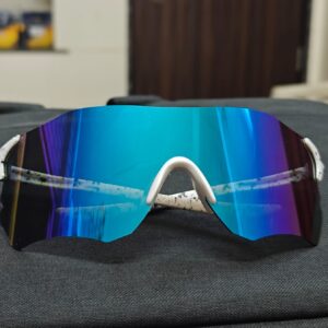 aura sports sunglasses for men under 1500
