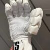 ss super test white batting gloves