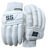 ss super test white batting gloves